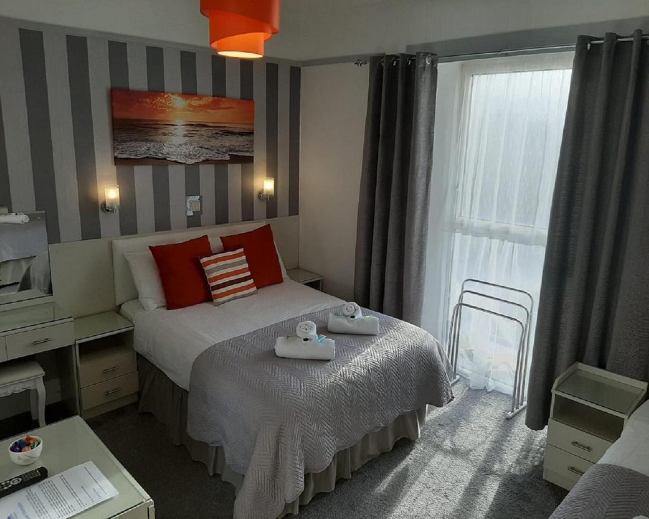 Seacroft Guest House 페인턴 객실 사진